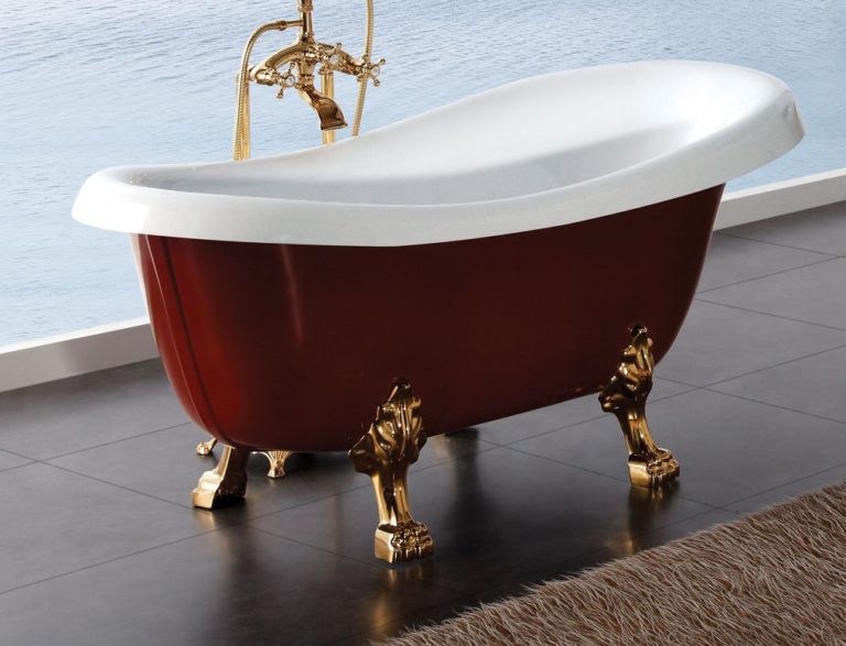 Baths made of fiberglass