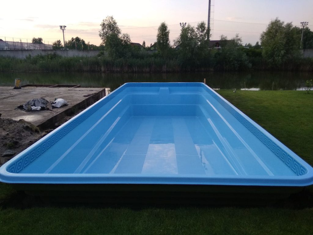 composite swimming pool